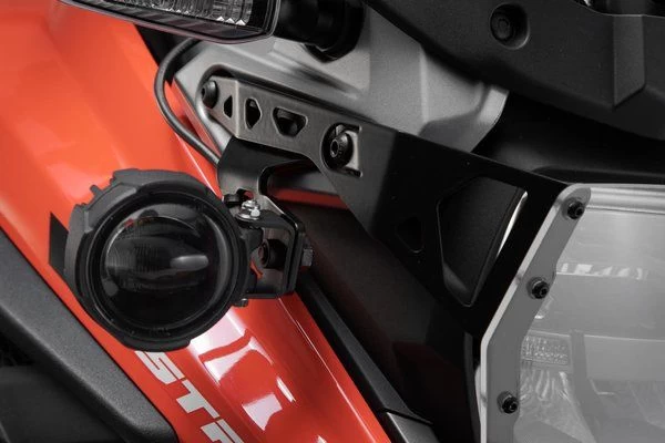 SW-Motech Bevestiging Voor Mistlampenset EVO Suzuki V-Strom 1050 (19-) 4 SW-Motech Bevestiging Voor Mistlampenset EVO Suzuki V-Strom 1050 (19-) - Afbeelding 2