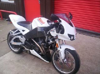 R&G CP0136BL Valdoppen Set Zwart BUELL XB9/12-R -06 3 R&G CP0136BL Valdoppen Set Zwart BUELL XB9/12-R -06