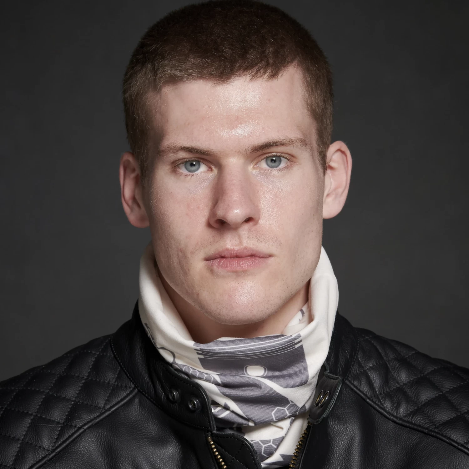 Triumph Venom Neck Tube 3 Triumph Venom Neck Tube